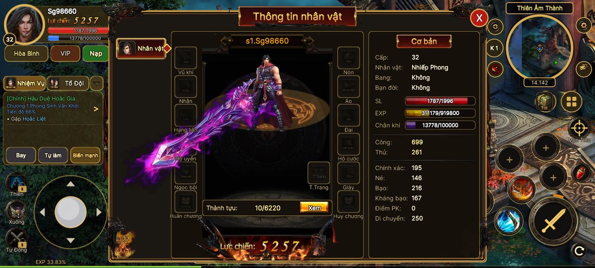 Ảnh chụp trong game: bảng Thông tin nhân vật với thần binh